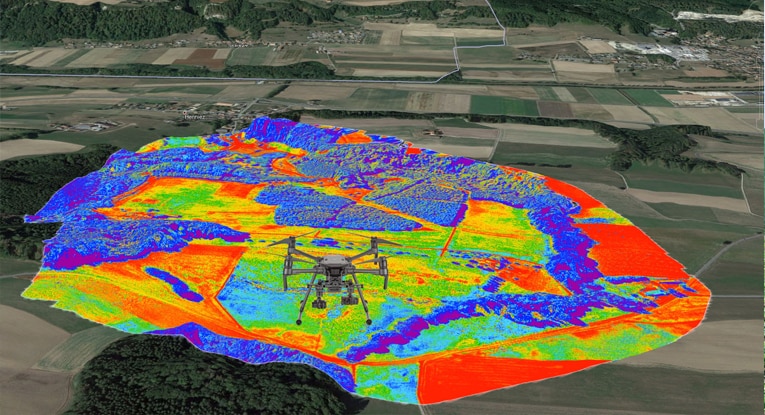 Drone analysant l'état de santé de la nature