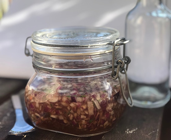 Hustensaft mit Zwiebeln und Honig