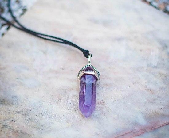 Améthyste en tant que collier